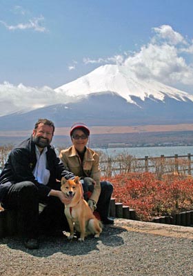Ponta and family at Fuji